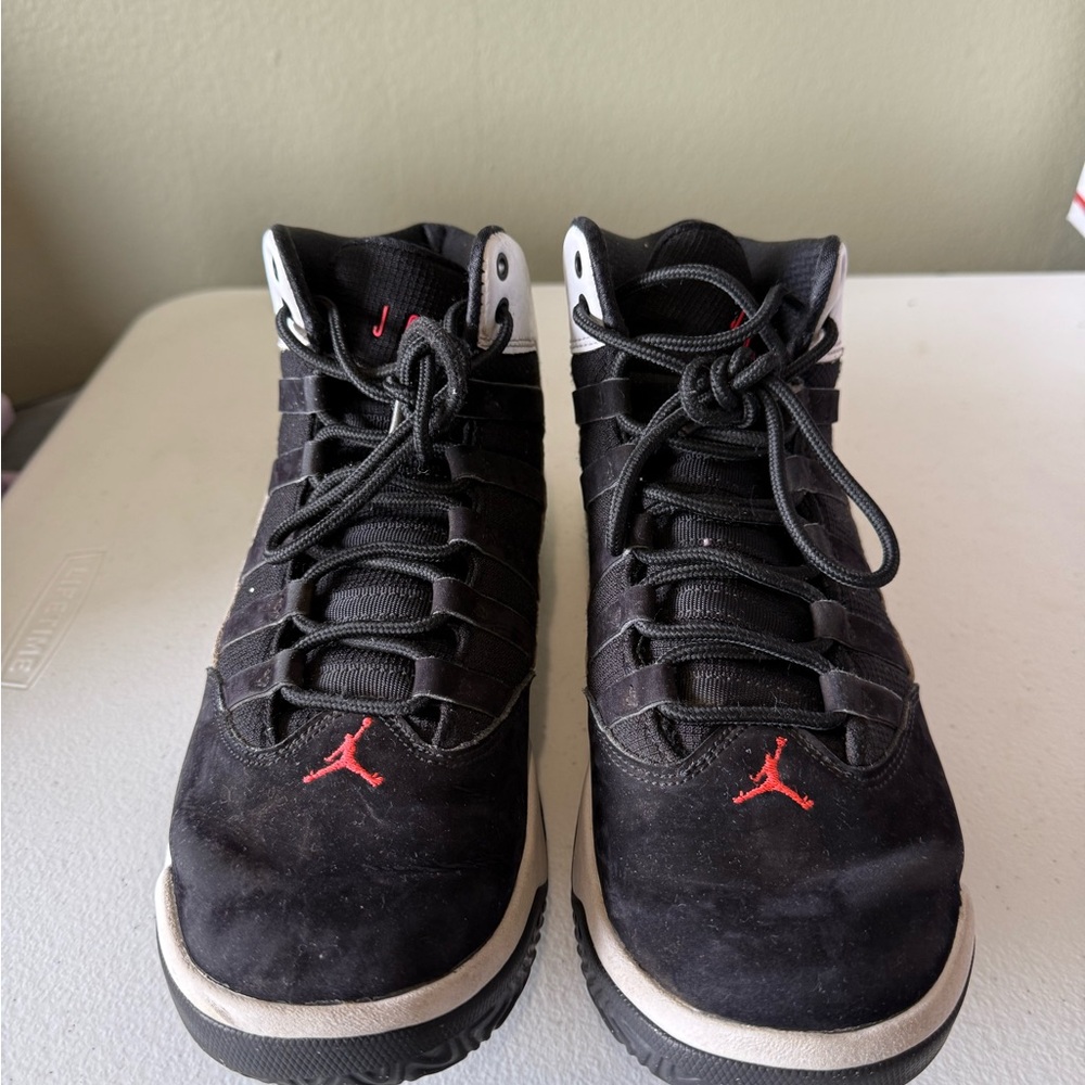 Nike Air Jordan Kids Max Aura